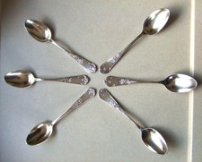 Magnifiques cuillères à