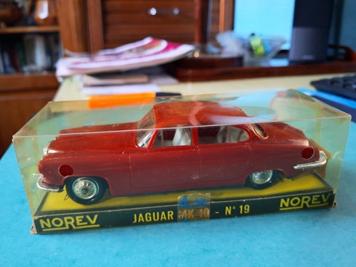 Jouet ancien norev - 1/43, jaguar