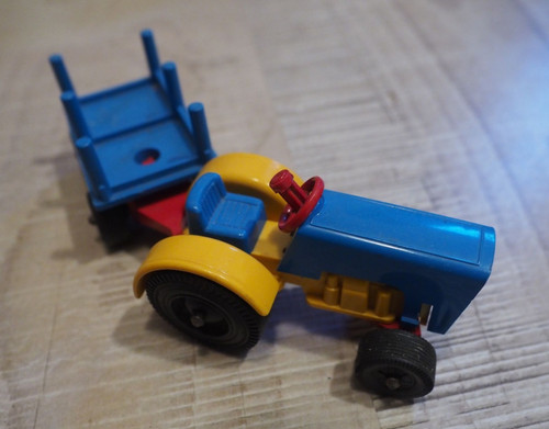 Tracteur remorque vintage - et,