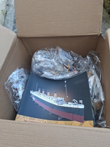 Bloc construction titanic - bloc,
