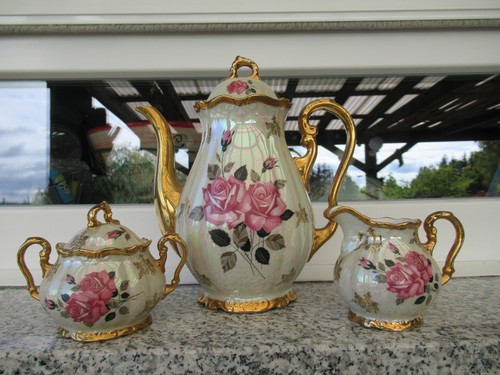 Tete service bavaria - de, roses