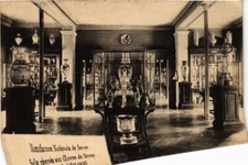 Old postcard Sevres Manufacture Nationale Salle aux Vitrine Centrale (1313019)