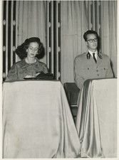 La reine Fabiola et le roi Baudouin de Belgique Vintage silver print Tirage ar