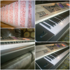 Roland Fantom X8 88 Keys X8 + V 2.10 + Audio Track +Super Clean +FAST-SAFE-SHIP