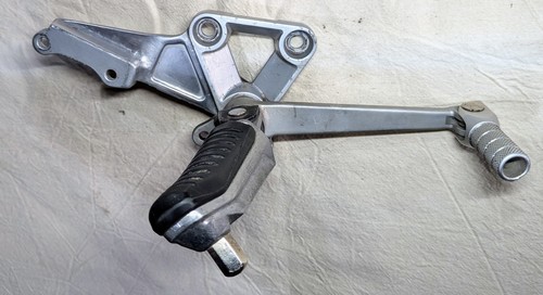 Platine repose pied - , conducteur