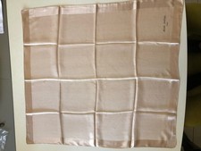 Foulard Jean Patou en soie