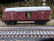 Wagon couvert avec vigie