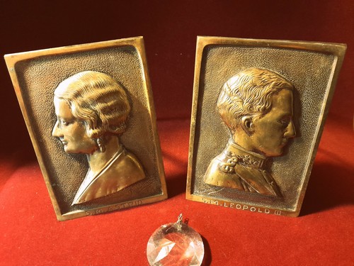 Plaque bronze leopold - en,