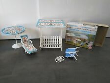 ANCIENS JOUETS MEUBLE DE JARDIN BARBIE