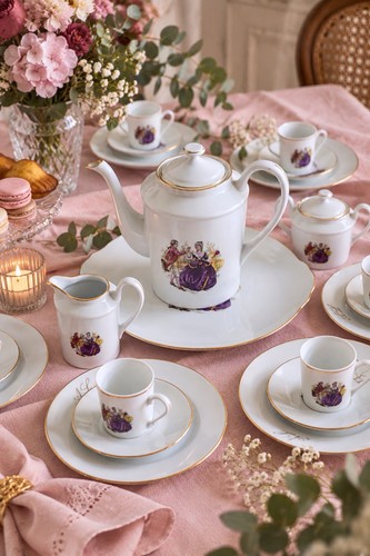 Service table porcelaine - table,
