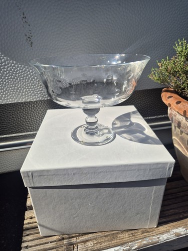 Grande coupe fruit sur - grande,