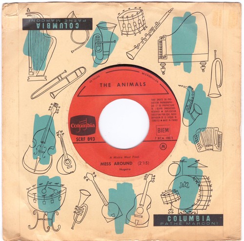 Animals mess around - animals, miss