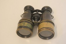 jumelles militaires en état