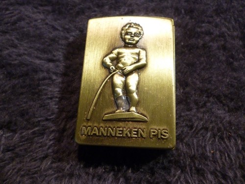 Briquet manneken pis - manneken,