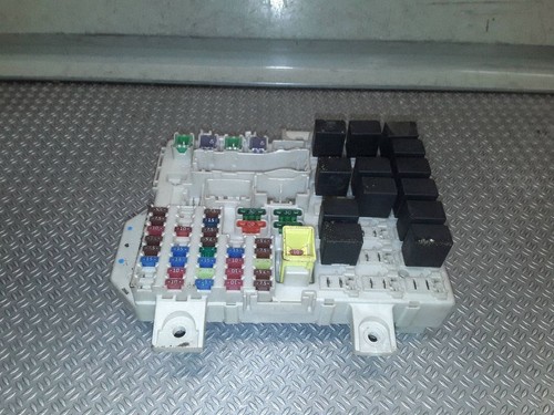 Mitsubishi colt 2006 module - 2006, de