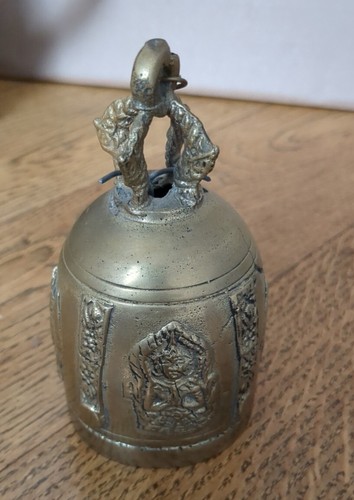 Ancienne cloche bronze - cloche,