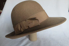 Chapeau feutre beige borsalino