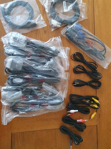 Lot cables informatique - de, 17