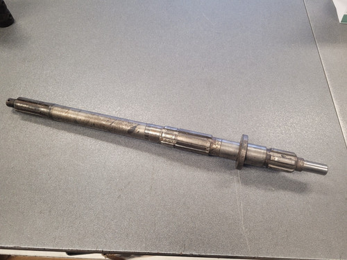Gearbox mainshaft - td,