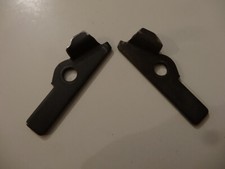 2 VERROUS ( D et G ) Chariots