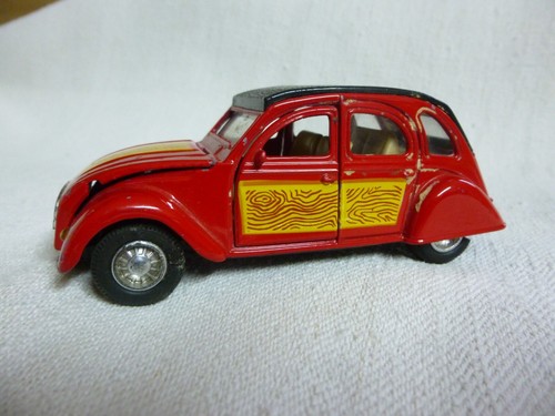 Jouet voiture auto miniature