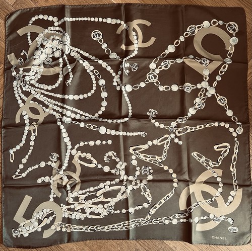 Foulard chanel - foulard,