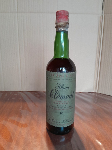Ancienne grande bouteille - , de