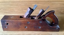outils anciens,beau rabot bois