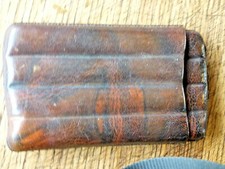 ancien étui a cigare en cuir