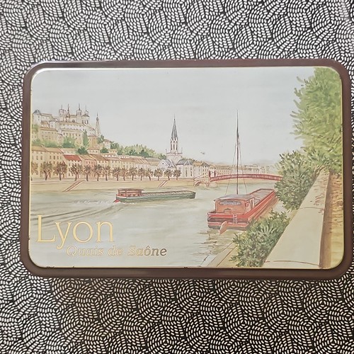 Ancienne boîte fer - boîte,