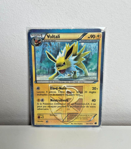 Carte pokémon voltali 116 - carte,