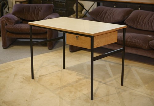 Bureau étudiant cm217 - bureau, par