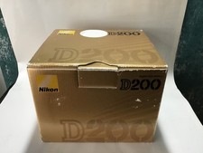 Nikon D200 SLR Digital Camera Body, charger, accessories & box 47k shutter count