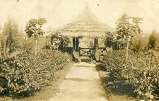 Photo card to identify garden shelter straw awning 