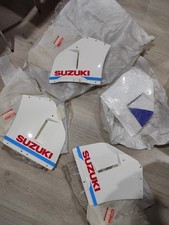 Carénage NEUF Suzuki RG flanc