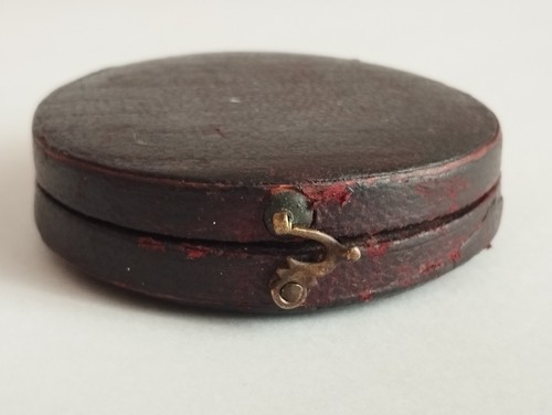 Ancienne boussole poche - ancienne, de