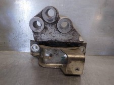 51813603 support moteur gauche