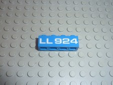 LEGO Brick 1 x 4 with White
