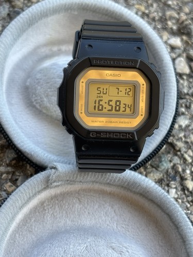 Casio shock femme - ,