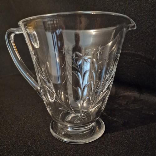 Pichet cristal signé - pichet,