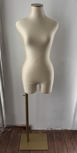 Mannequin corps féminin - /,