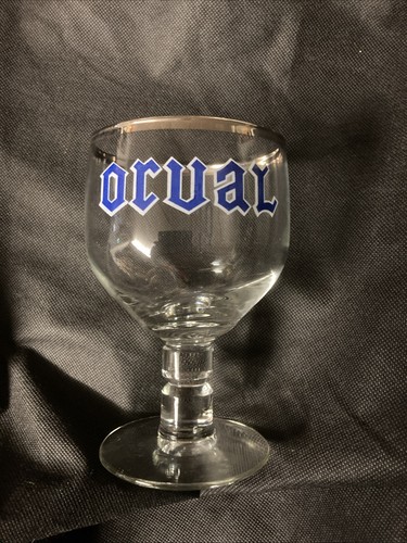 Ancien verre pied bière - pied,