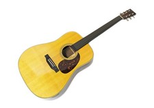 Guitare acoustique Martin D-28