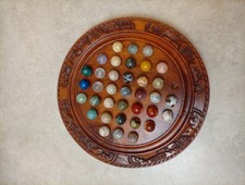 Jeu de solitaire artisanal en