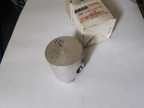 Véritable yamaha piston - yamaha,