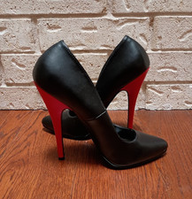 Pleaser Domina 420-H (NWOT) size 8