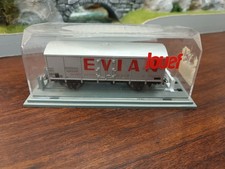 Wagon couvert EVIAN jouef