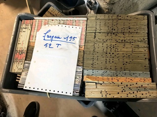 Lot cartons perforés - 2, de
