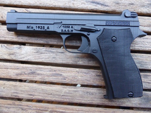 Reproduction pistolet - reproduction,