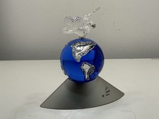 Figurine Swarovski 238985 anniversaire Crystal Planet 12 cm. Excellent état